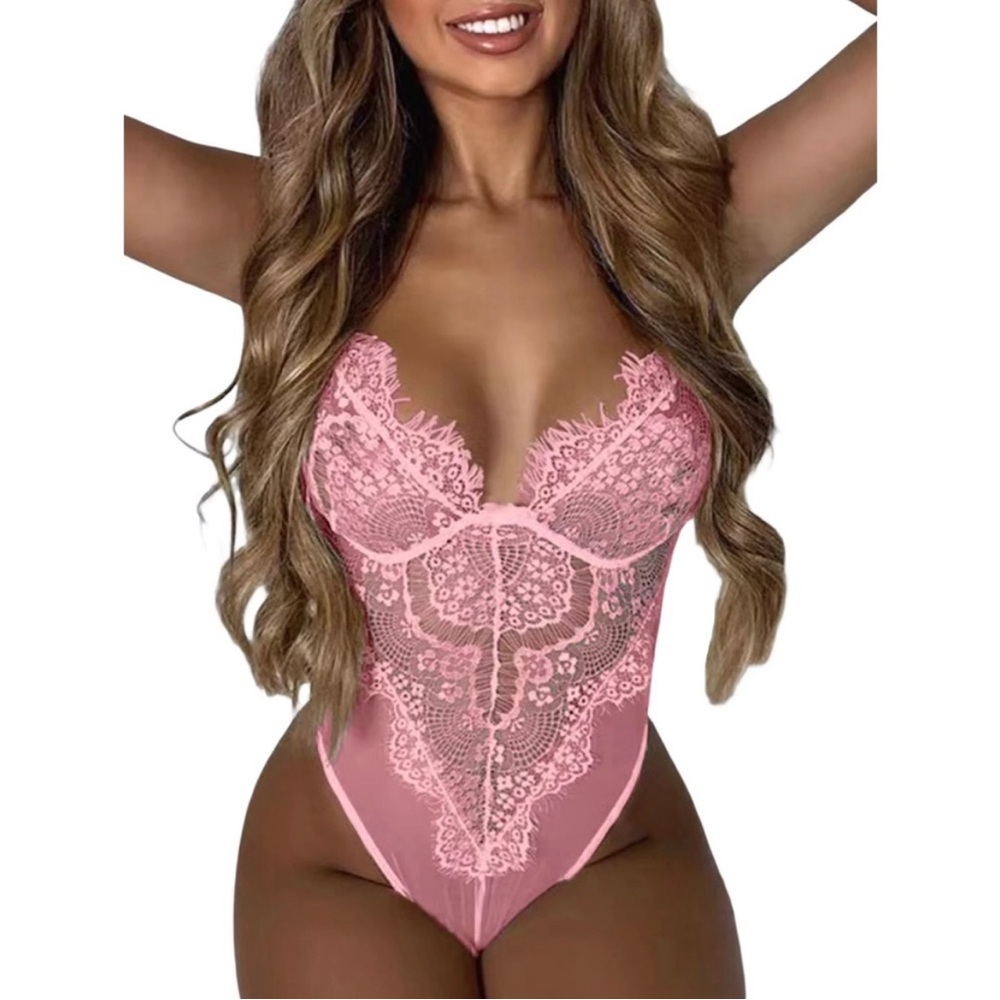 New Pink Sheer Floral Lace a bodysuit Sz S